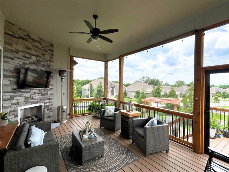 11584 Roundtree St, Olathe, KS 66061