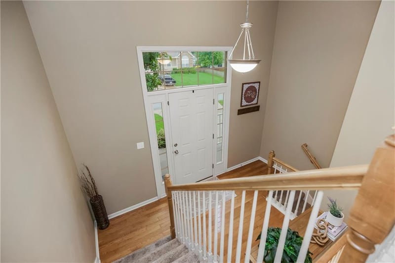 3208 Damon Ln, Lee's Summit, MO 64082