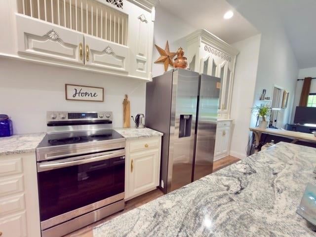427 W Walnut St, Nevada, MO 64772