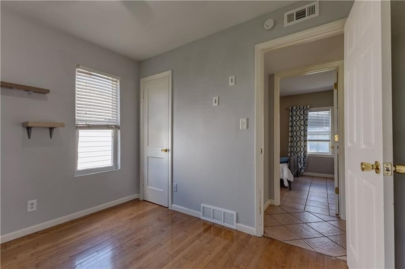 4525 Freeman Ave, Kansas City, KS 66102