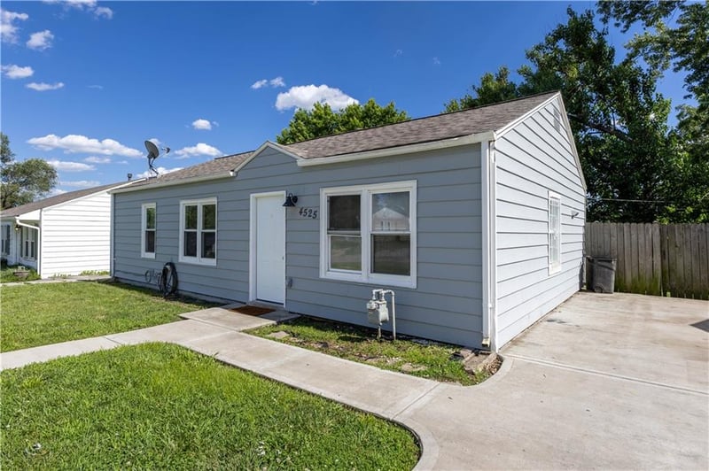 4525 Freeman Ave, Kansas City, KS 66102