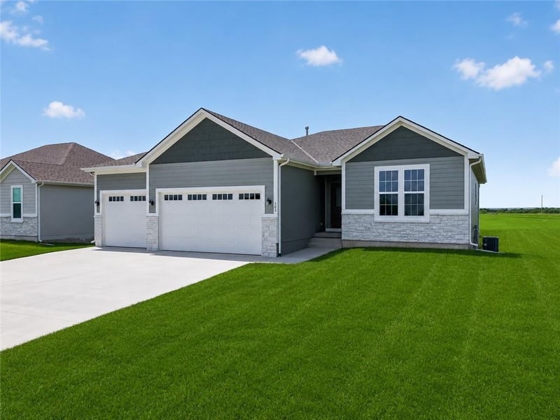 507 Callie Rd, Bates City, MO 64011