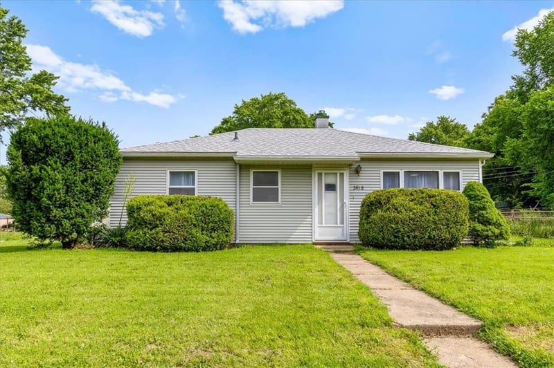 3618 Shawnee Dr, Kansas City, KS 66106