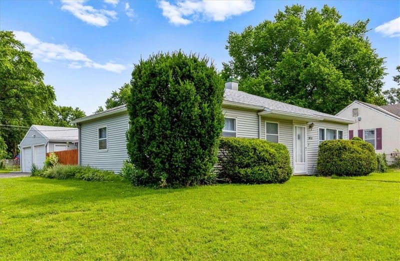 3618 Shawnee Dr, Kansas City, KS 66106