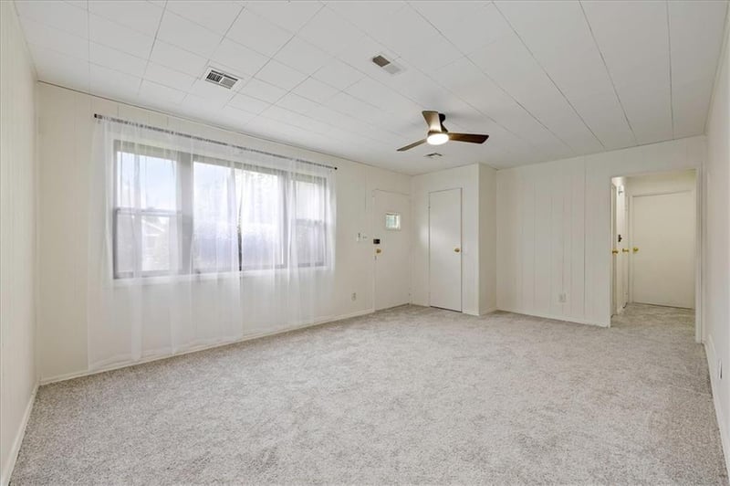 3618 Shawnee Dr, Kansas City, KS 66106