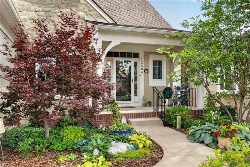 12504 123rd St, Overland Park, KS 66213