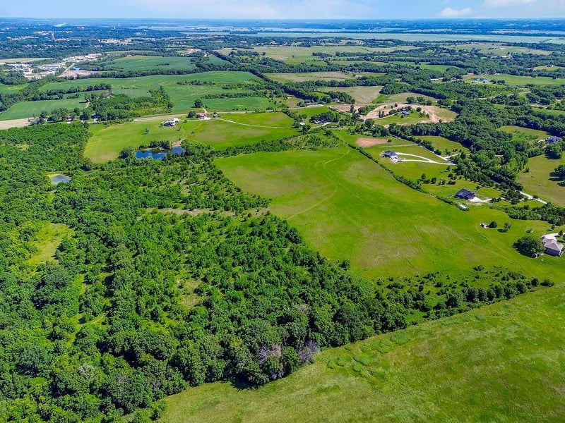00 Mcintyre Rd, Leavenworth, KS 66048