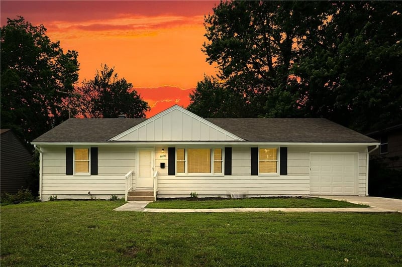 8600 Ford Ave, Raytown, MO 64138