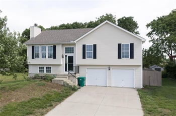 11212 Rowland Ave, Kansas City, KS 66109