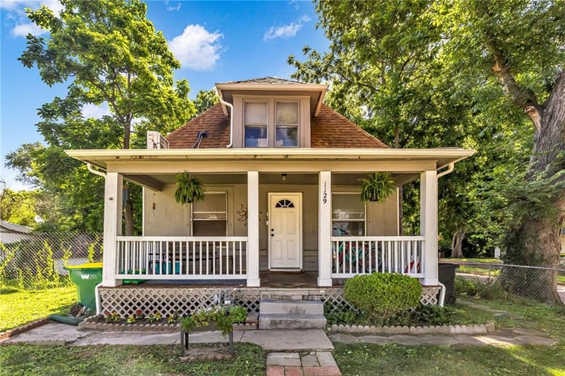 1129 36th St, Kansas City, KS 66106