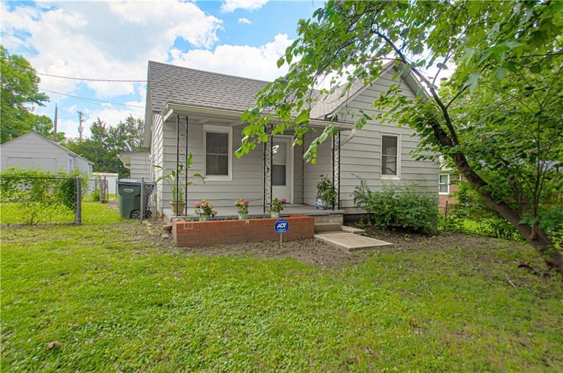 1801 Broadway St, Leavenworth, KS 66048