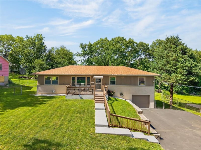 3506 Kimball Ave, Kansas City, KS 66104