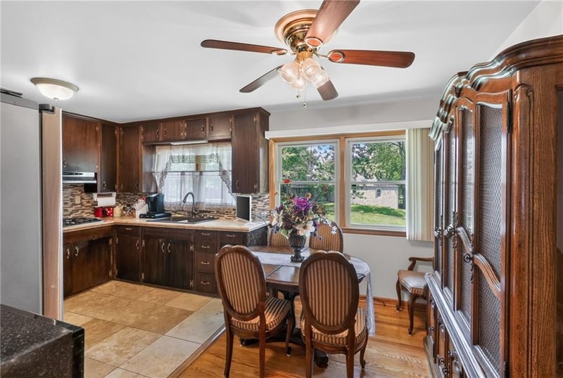 3506 Kimball Ave, Kansas City, KS 66104