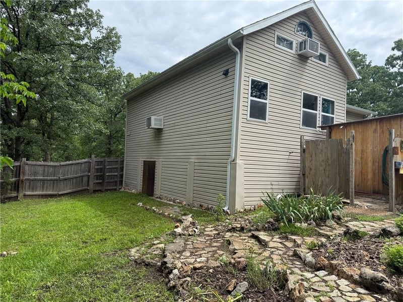 26361 Weidenmann Pl, Edwards, MO 65326