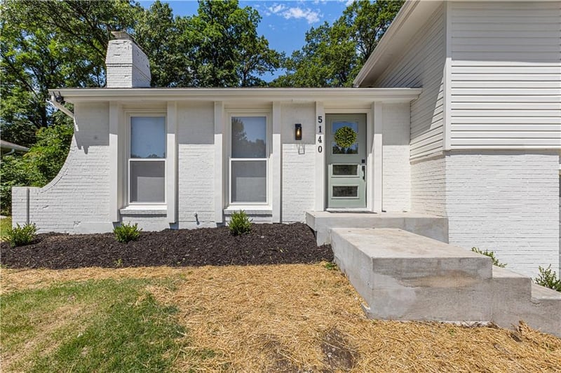 5140 Goodman Ln, Overland Park, KS 66202