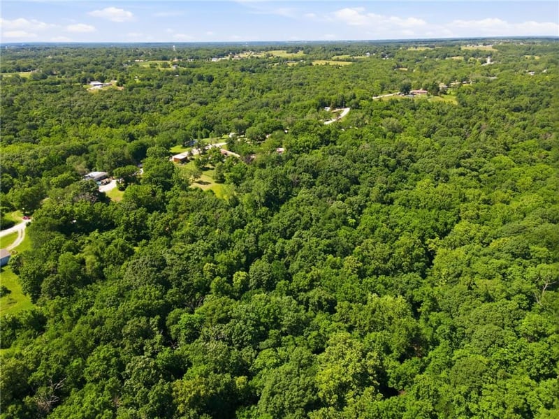 12500 Klatt Rd, Excelsior Springs, MO 64024