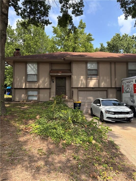 8120-8122 Stoddard Ave, Kansas City, MO 64152