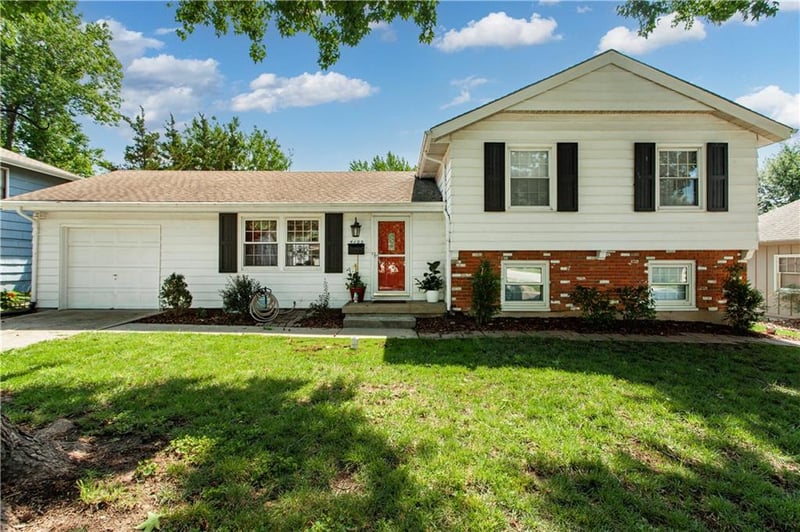 4123 Cottage Ave, Independence, MO 64055