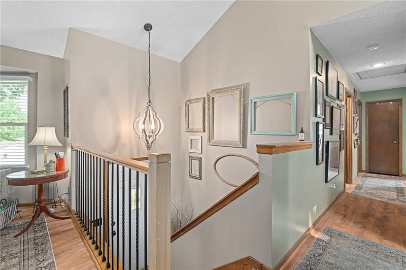 5724 Miami Ave, Kansas City, KS 66106