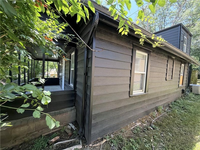 6902 Bellefontaine Ave, Kansas City, MO 64132