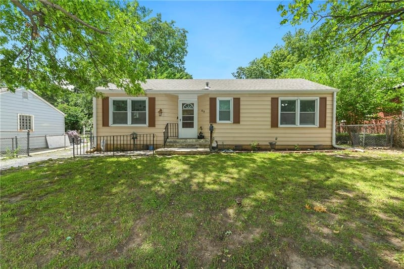 510 Ralston Ave, Sugar Creek, MO 64054