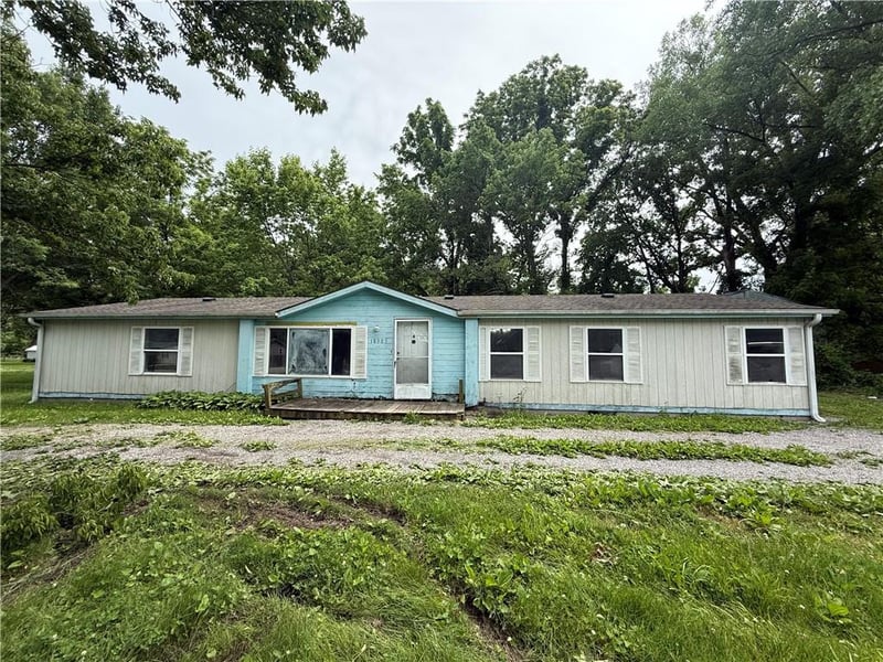 18505 Truman Rd, Independence, MO 64056
