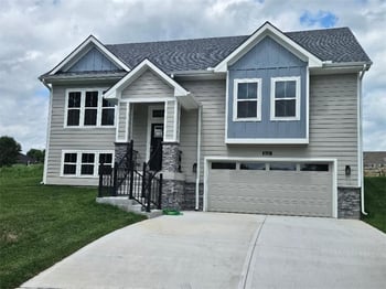 1723 92nd Ter, Kansas City, KS 66112