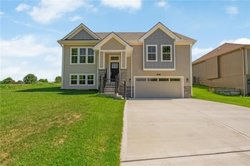 1723 92nd Ter, Kansas City, KS 66112
