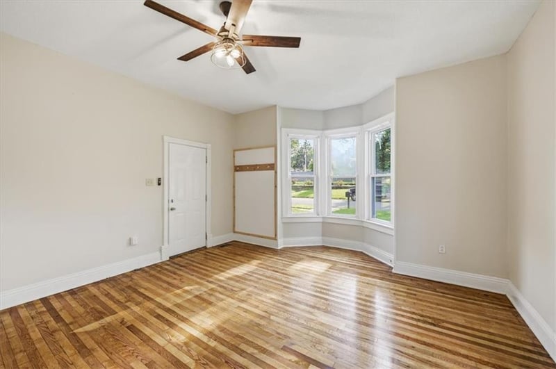 1113 9th Ave, Leavenworth, KS 66048