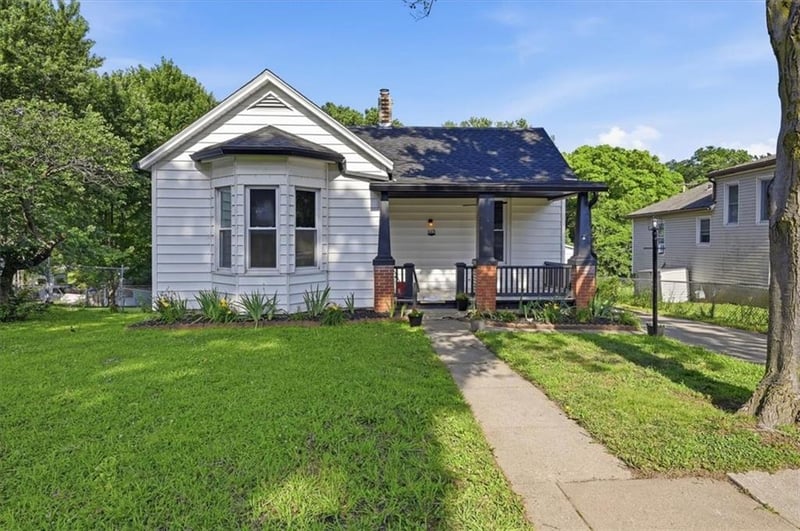 1113 9th Ave, Leavenworth, KS 66048