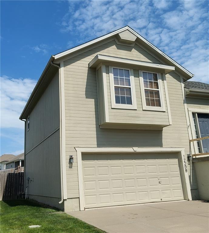 12208 Shannon Ave, Kansas City, MO 64163