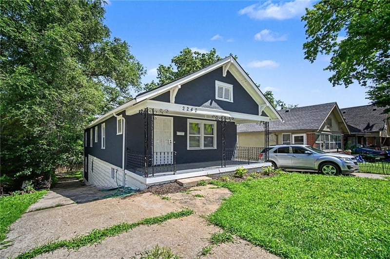 2240 Troupe Ave, Kansas City, KS 66104