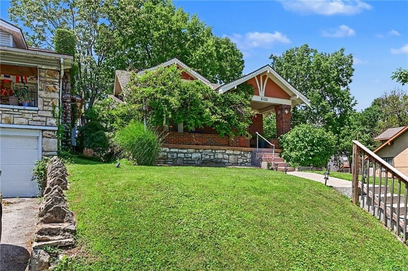 5130 Brookwood Ave, Kansas City, MO 64110