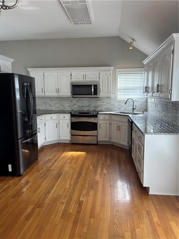 16412 157th Ter, Olathe, KS 66062
