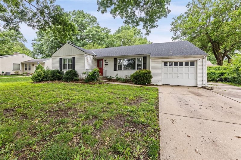 5618 Lamar Ave, Mission, KS 66202