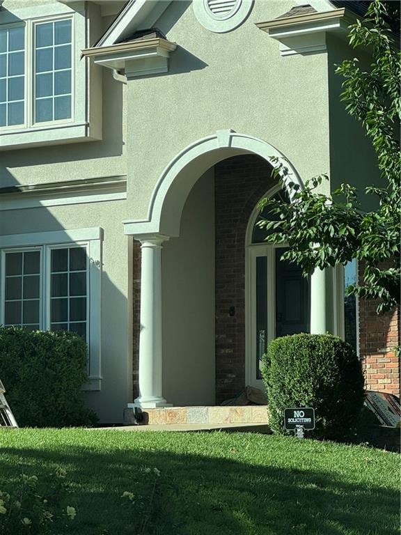 9009 Kentucky Ave, Kansas City, MO 64157