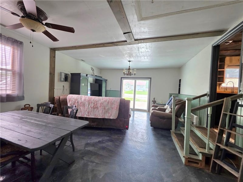 703 Benton St, Windsor, MO 64360