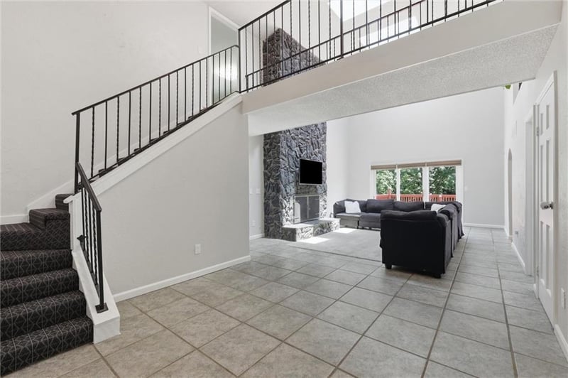 10531 Wedd St, Overland Park, KS 66212