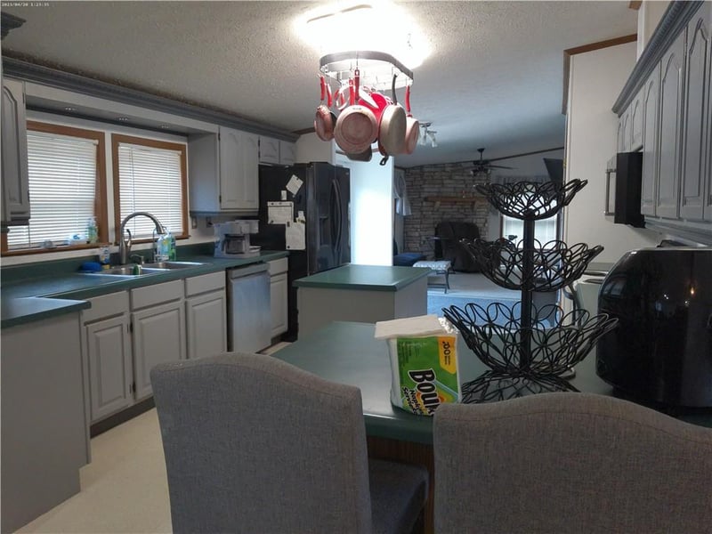 320 South St, Parker, KS 66072