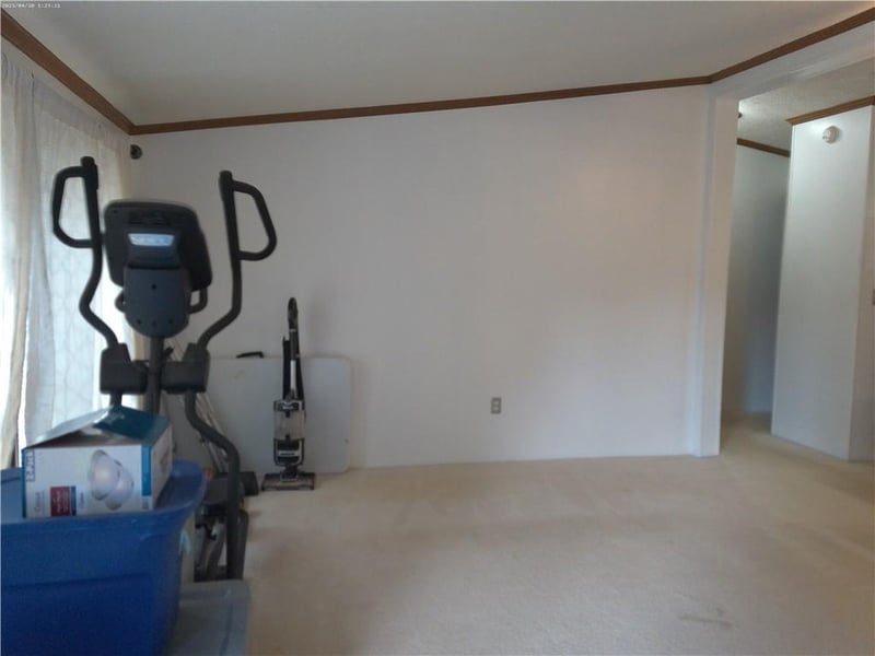 320 South St, Parker, KS 66072