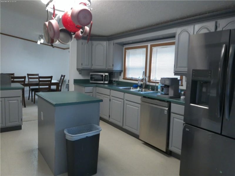 320 South St, Parker, KS 66072