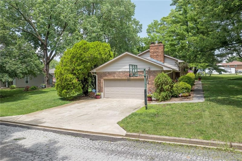 1420 Dowell Dr, Chillicothe, MO 64601