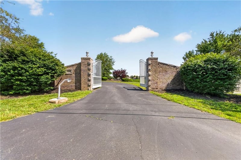 15526 Evans Rd, Basehor, KS 66007