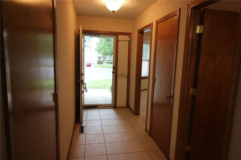 17009 46th Street Ct, Independence, MO 64055