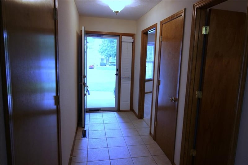 17009 46th Street Ct, Independence, MO 64055
