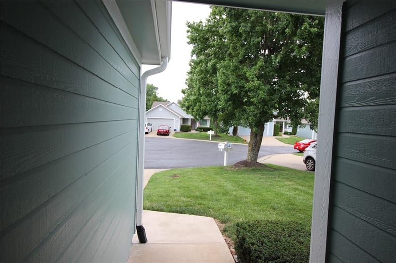 17009 46th Street Ct, Independence, MO 64055