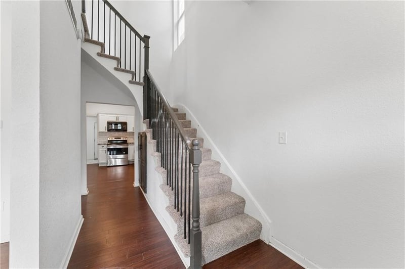 24 11th St, Kansas City, KS 66102