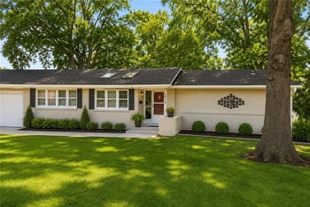 5912 Longview Rd, Kansas City, MO 64134