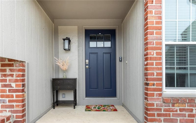 11108 Delmar Ct, Leawood, KS 66211