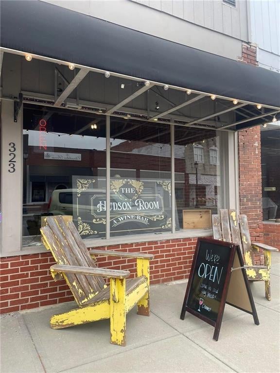 323 Hudson St, Buckner, MO 64016
